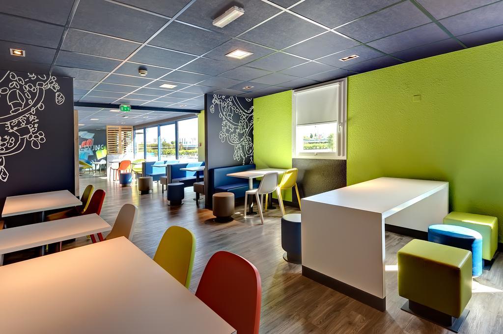 Ibis Budget La Roche Sur Yon Vendespace Mouilleron-le-Captif Екстер'єр фото