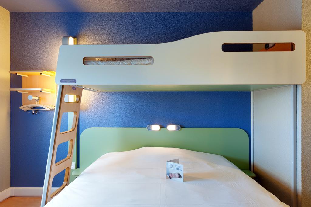 Ibis Budget La Roche Sur Yon Vendespace Mouilleron-le-Captif Екстер'єр фото