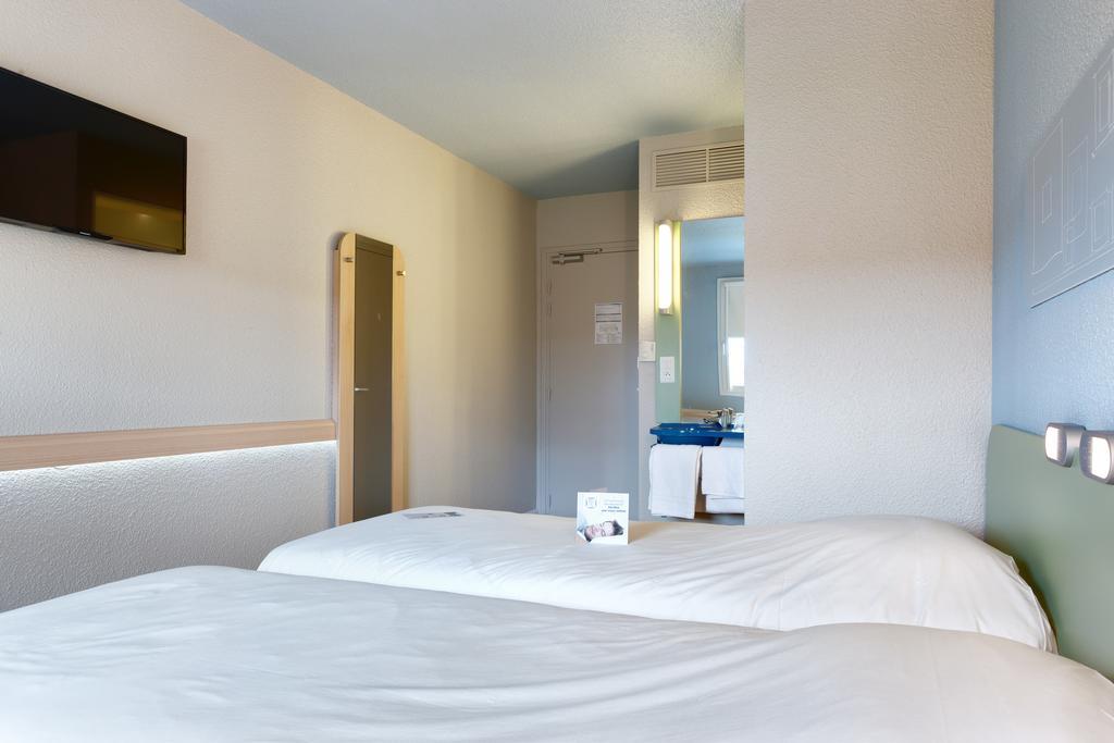 Ibis Budget La Roche Sur Yon Vendespace Mouilleron-le-Captif Екстер'єр фото